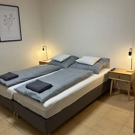 Katalinkert 2 Homestay Gyor